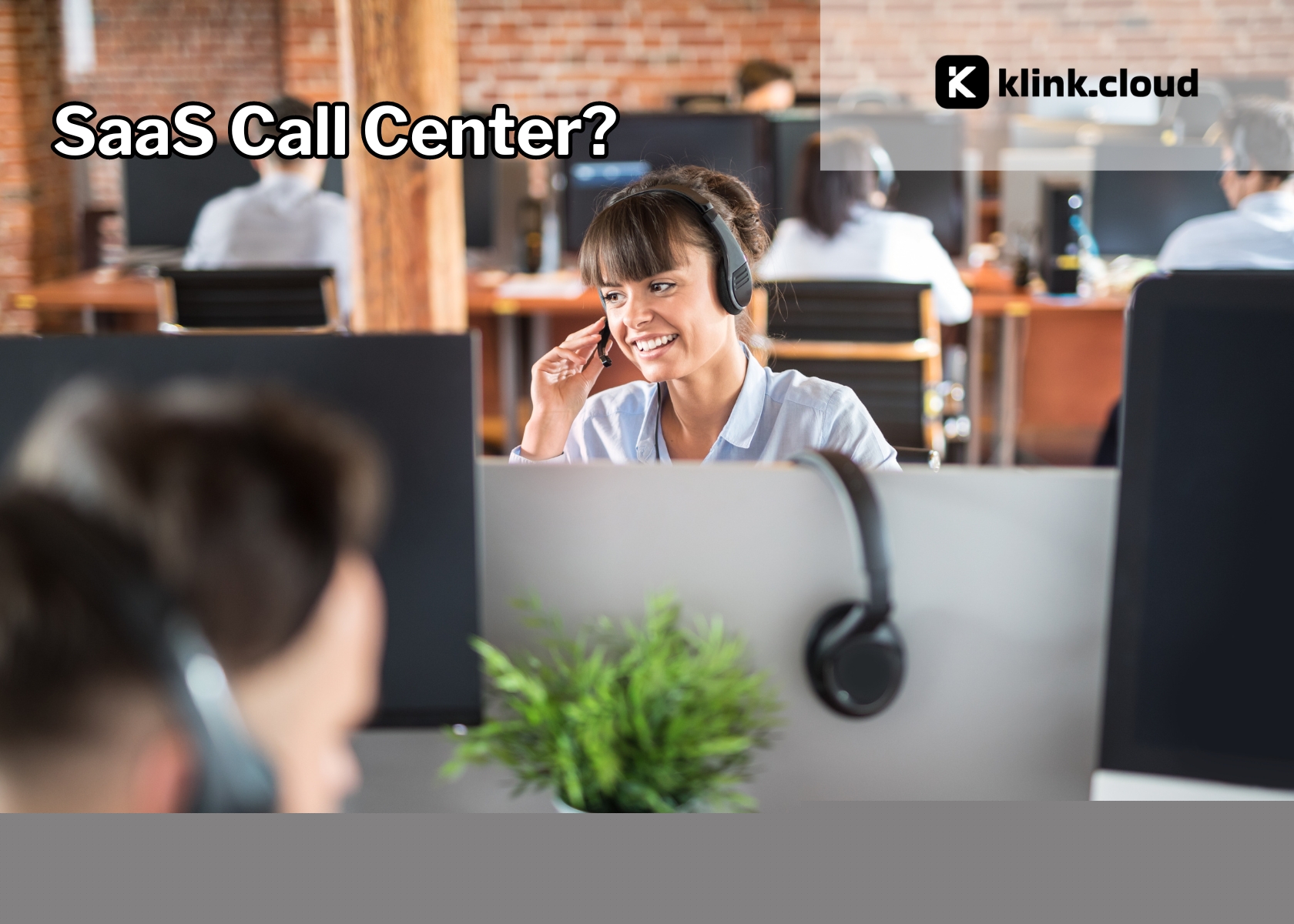 What Is a SaaS Call Center? Key Benefits, Features, & Setup